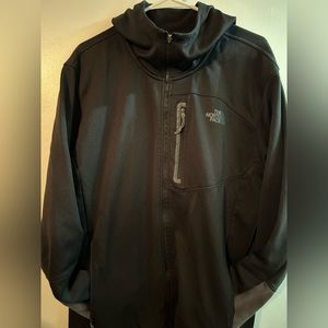 Mens North Face jacket. Size XL.
